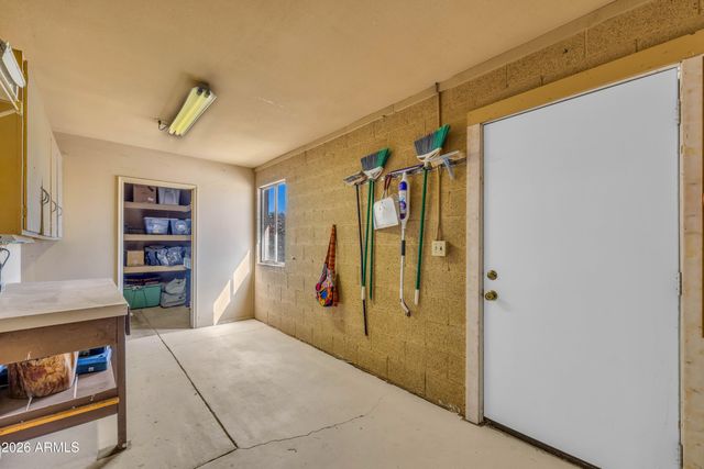 8611 E JENAN Drive, Scottsdale, AZ 85260