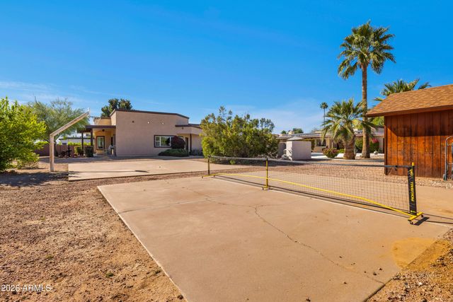 8611 E JENAN Drive, Scottsdale, AZ 85260