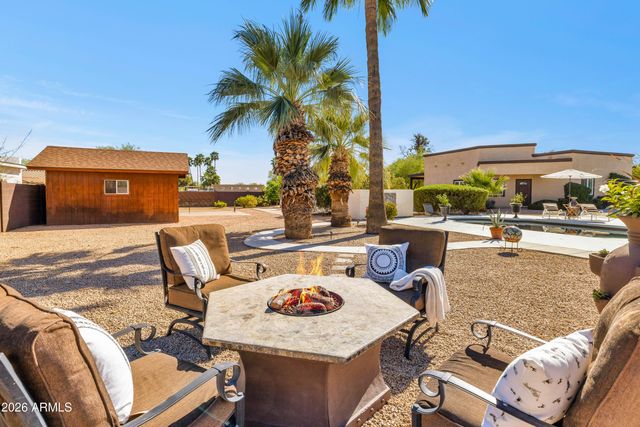 8611 E JENAN Drive, Scottsdale, AZ 85260