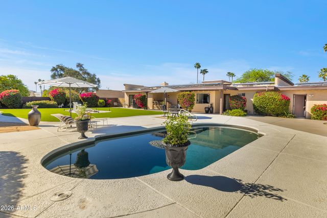 8611 E JENAN Drive, Scottsdale, AZ 85260