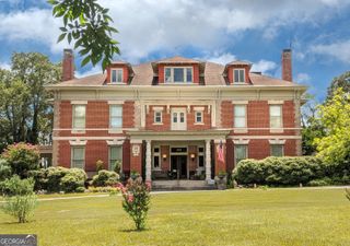 195 Holt Avenue, Macon, GA 31201