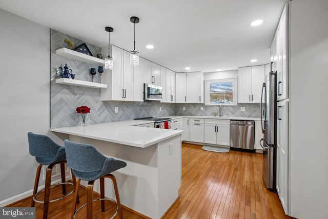 500 LITTLE FALLS ST, Falls Church, VA 22046