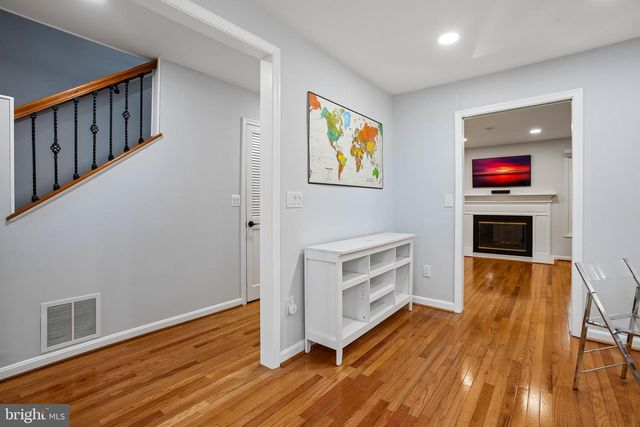 500 LITTLE FALLS ST, Falls Church, VA 22046