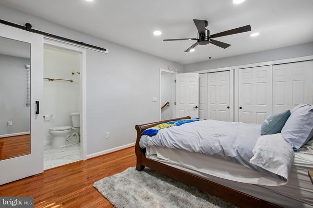 500 LITTLE FALLS ST, Falls Church, VA 22046