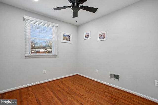 500 LITTLE FALLS ST, Falls Church, VA 22046