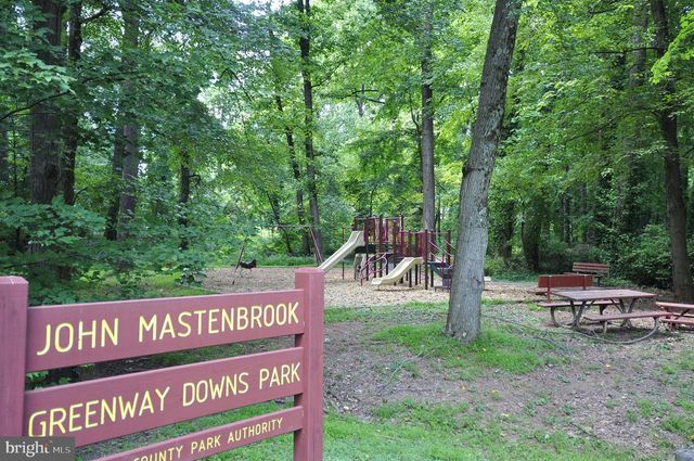 500 LITTLE FALLS ST, Falls Church, VA 22046