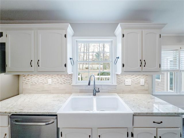 1511 Wood Valley Drive, Marietta, GA 30066