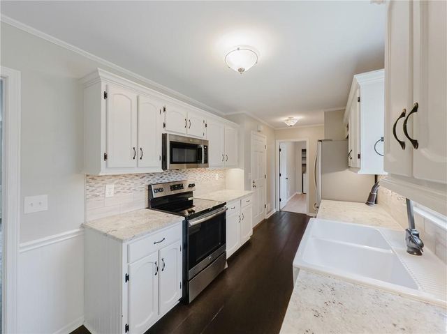 1511 Wood Valley Drive, Marietta, GA 30066