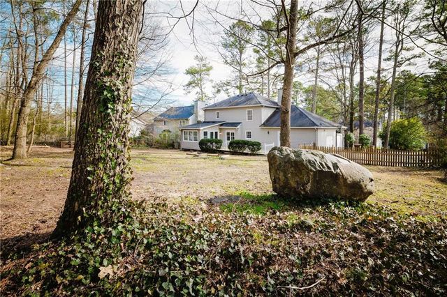 1511 Wood Valley Drive, Marietta, GA 30066