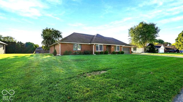 842 Deerfield Road, Anderson, IN 46012