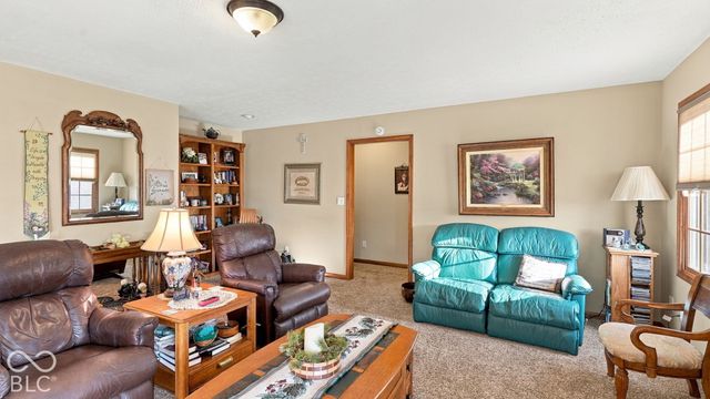 842 Deerfield Road, Anderson, IN 46012