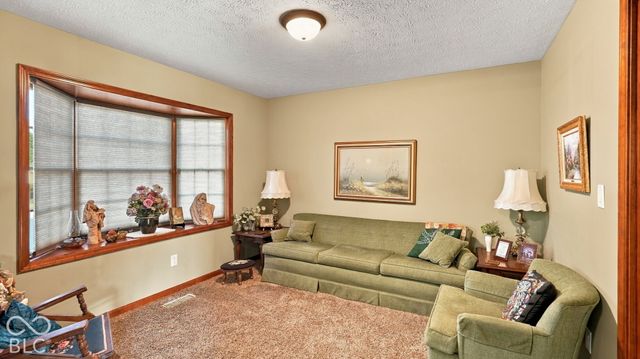 842 Deerfield Road, Anderson, IN 46012