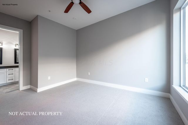 270 Dickenson Street, 403, Columbus, OH 43215