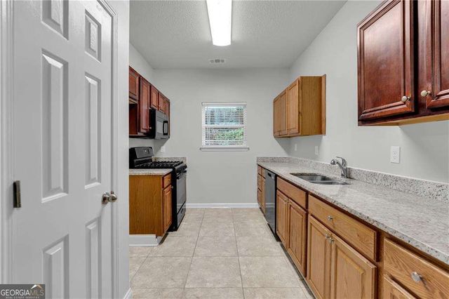 2407 Hackamore Drive, South Fulton, GA 30349