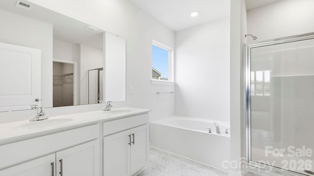 121 Piney Woods Road, Fletcher, NC 28732