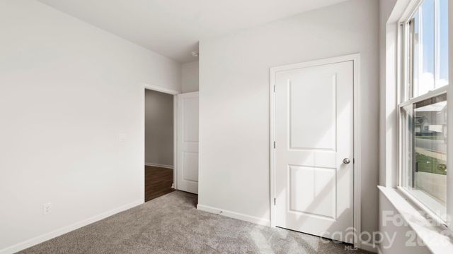 121 Piney Woods Road, Fletcher, NC 28732