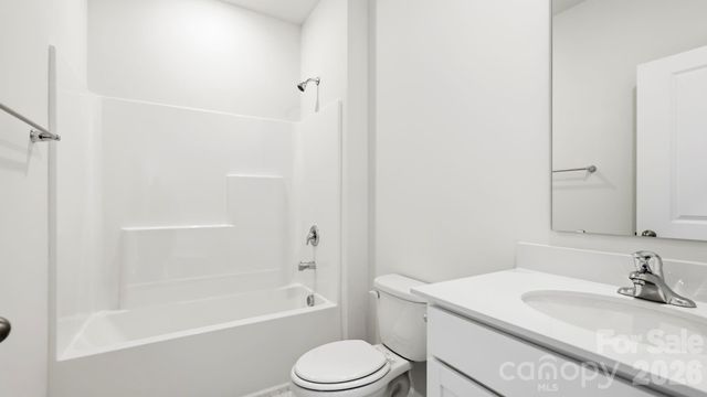 121 Piney Woods Road, Fletcher, NC 28732
