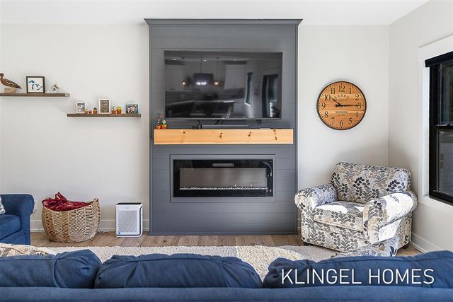 3712 Black Creek Road, Muskegon, MI 49444