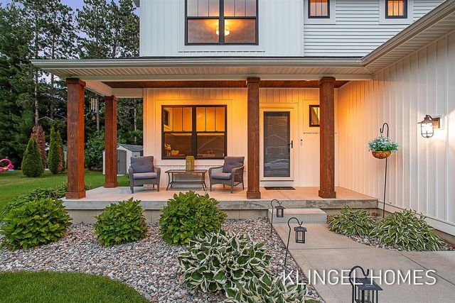 3712 Black Creek Road, Muskegon, MI 49444