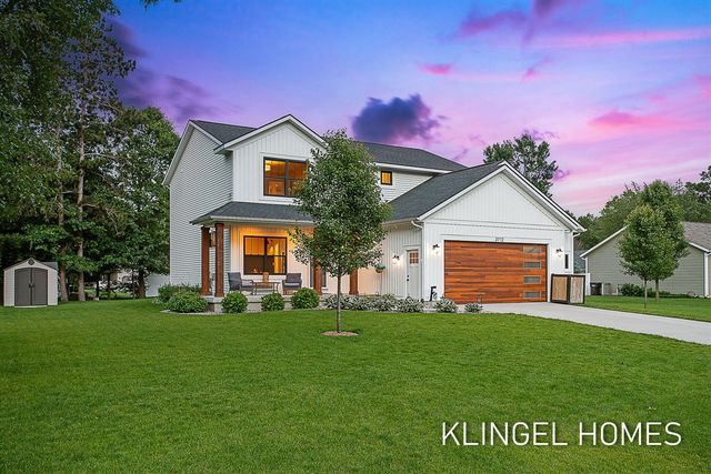 3712 Black Creek Road, Muskegon, MI 49444