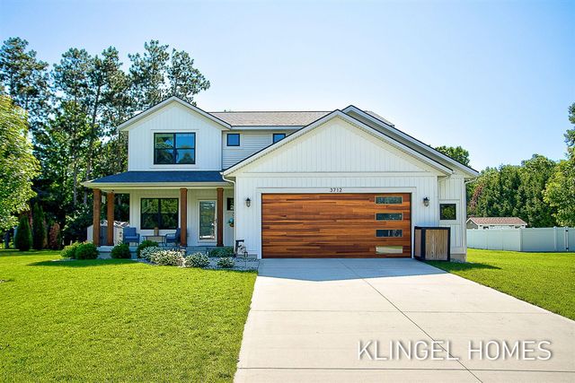 3712 Black Creek Road, Muskegon, MI 49444
