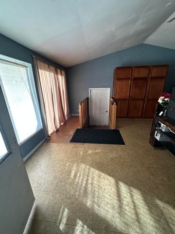 9025 Nugent Avenue NE, Rockford, MI 49341