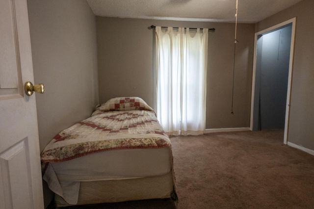 9025 Nugent Avenue NE, Rockford, MI 49341