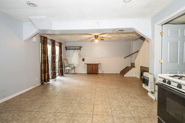 9025 Nugent Avenue NE, Rockford, MI 49341