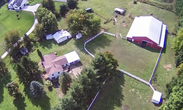 9025 Nugent Avenue NE, Rockford, MI 49341