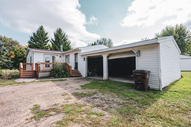 9025 Nugent Avenue NE, Rockford, MI 49341