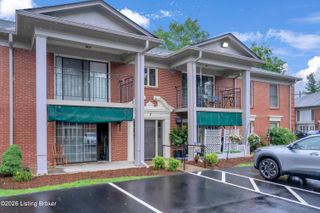 7 Dupont Way 2, Louisville, KY 40207