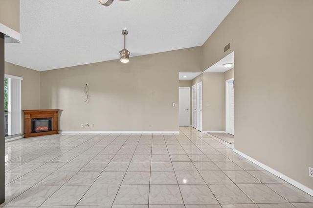3785 SW Quail Meadow Trail B, Palm City, FL 34990