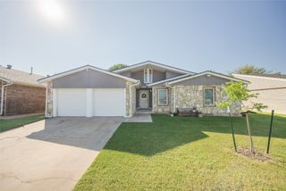10023 Southridge Drive, Oklahoma City, OK 73159
