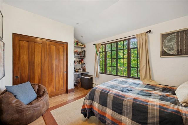 285 Vernon Avenue, Glencoe, IL 60022