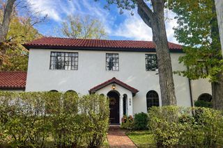 285 Vernon Avenue, Glencoe, IL 60022