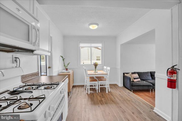 601 TAIT RD, Somerdale, NJ 08083