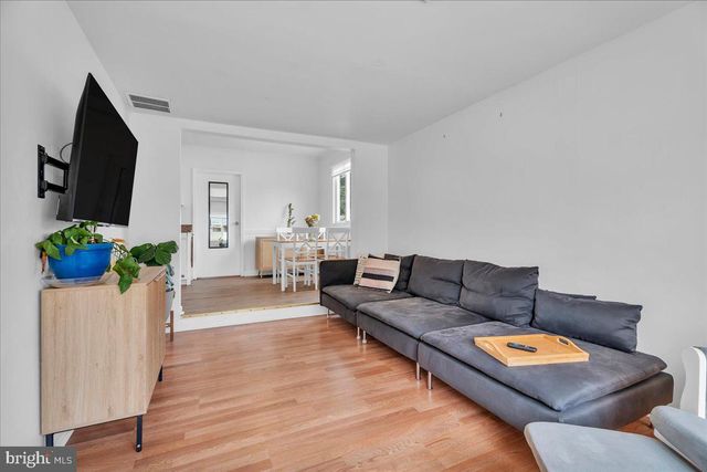 601 TAIT RD, Somerdale, NJ 08083