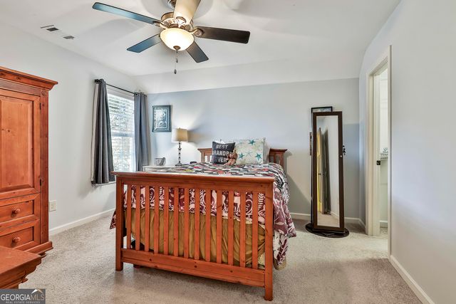 11 Hubbard Road, Newnan, GA 30263