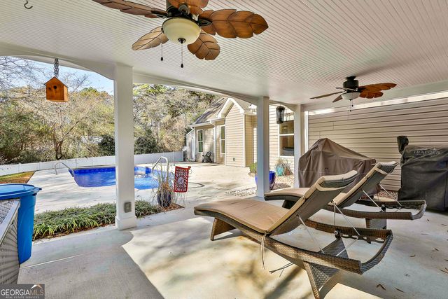 11 Hubbard Road, Newnan, GA 30263