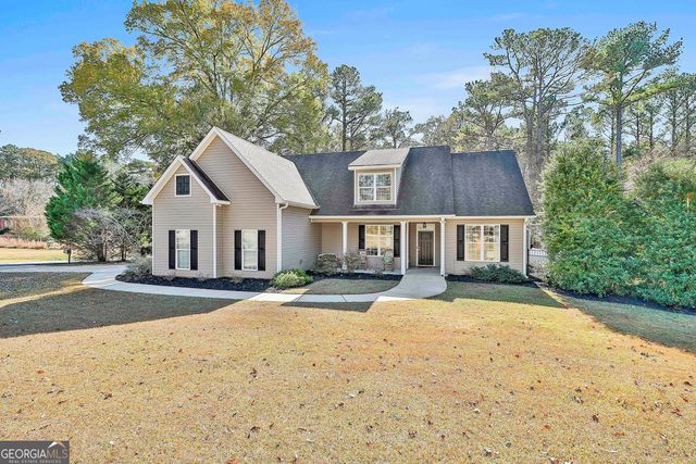 11 Hubbard Road, Newnan, GA 30263