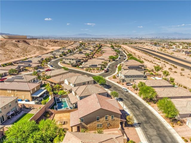 989 Soaring Moon Drive, Henderson, NV 89015