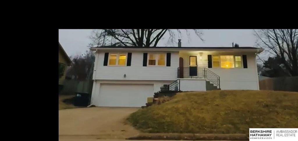 1864 S 123rd Street, Omaha, NE 68144