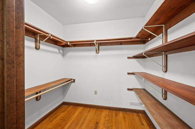 1 Old Milford Road, Amherst, NH 03031