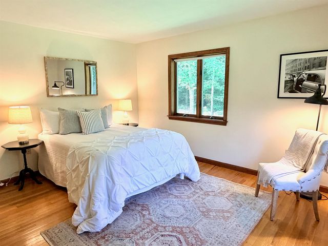 1 Old Milford Road, Amherst, NH 03031