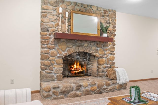1 Old Milford Road, Amherst, NH 03031