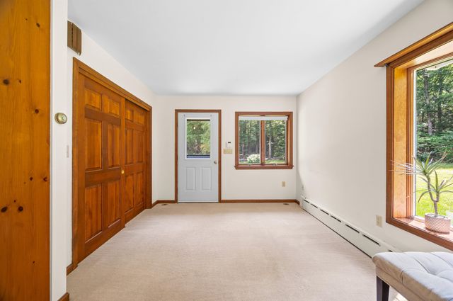 1 Old Milford Road, Amherst, NH 03031