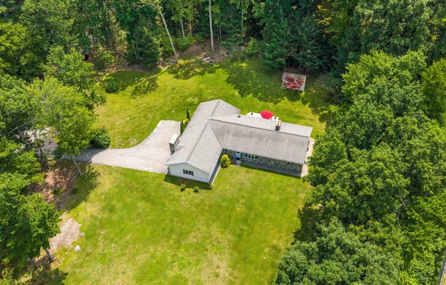1 Old Milford Road, Amherst, NH 03031