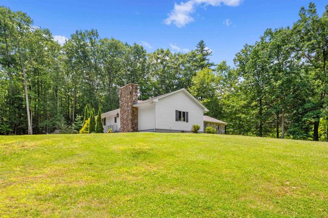 1 Old Milford Road, Amherst, NH 03031