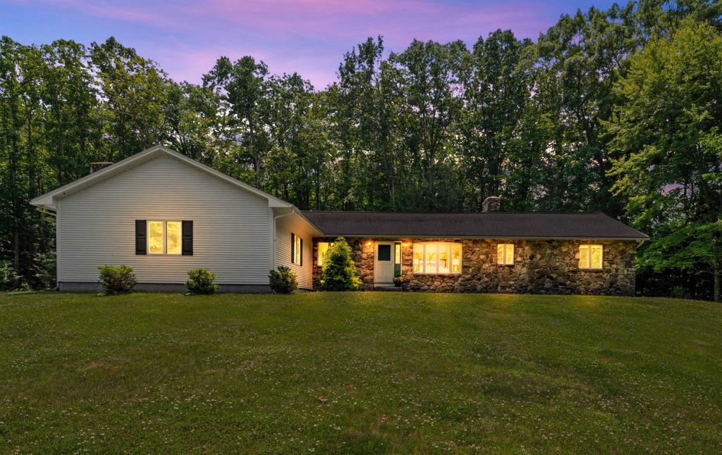 1 Old Milford Road, Amherst, NH 03031