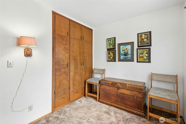 1643 NE Sumner Drive, Oak Harbor, WA 98277